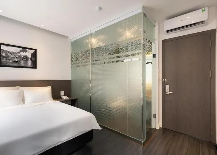Hotel Gem Ha Long