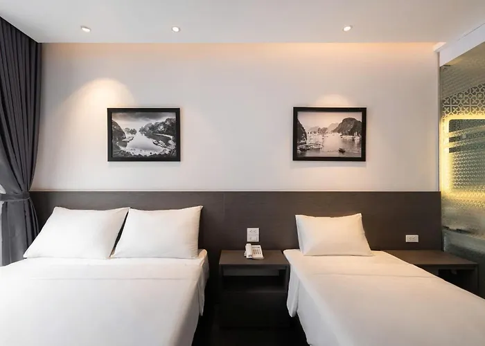 Gem Hotel 3*